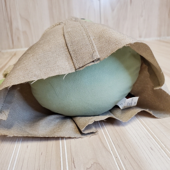 Star Wars Mandalorian THE CHILD Baby Yoda Plush 11 inch Grogu Doll Mattel - Picture 4 of 4